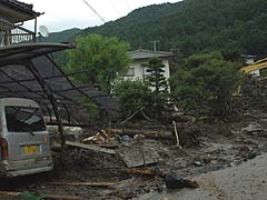 北小河内区中村地区　土石流（H18/7/19）