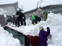 東京都板橋区職員による除雪
