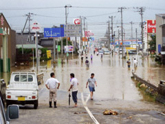 7月14日　市道西本成寺西大崎線（南四日町三丁目地内）