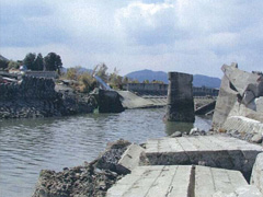 釣師浜漁港新地町 [写真提供：福島県]