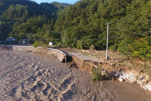 岩手県岩泉町乙茂周辺（小本川）の被災箇所